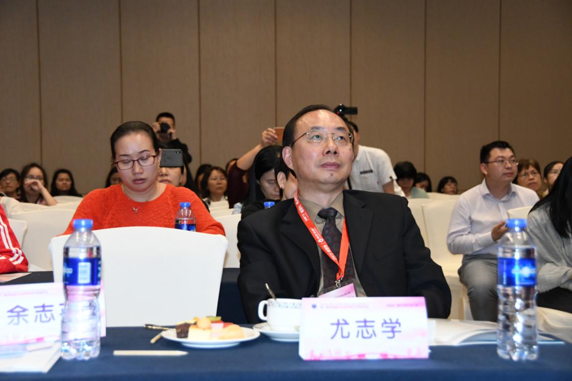 鹏城聚首促专业精耕论坛把脉弥区域短板--深圳市二院妇科成功举办第一届阴道镜及宫颈疾病诊疗高峰论坛