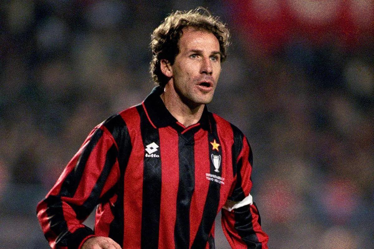 ac米兰最佳阵容维埃拉,ac米兰足球俱乐部阵容