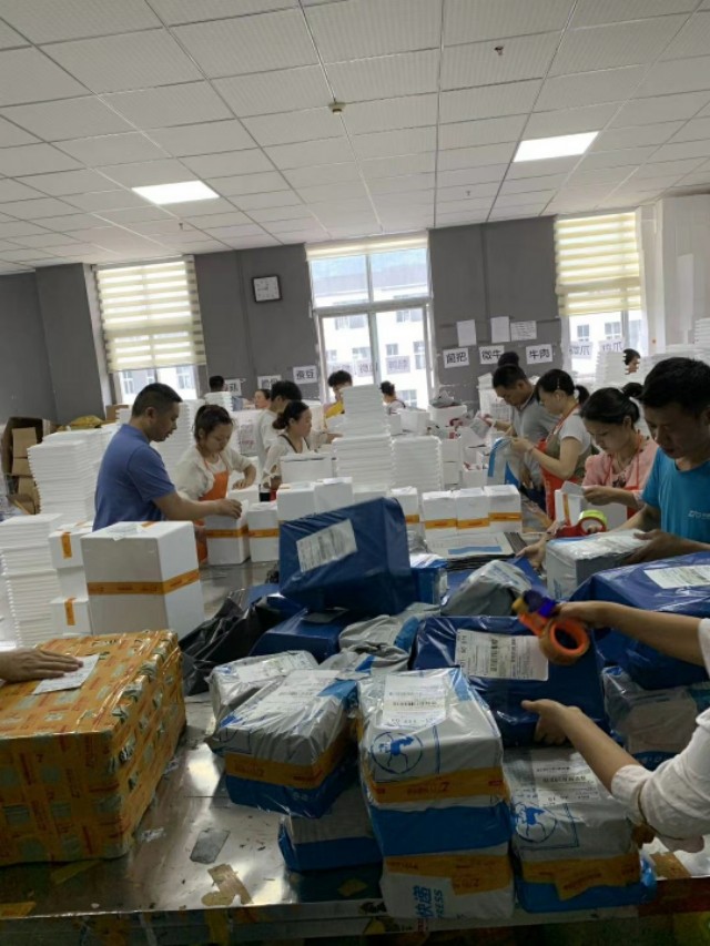 怎样做零食微商代理,微商零食厂家招代理加盟