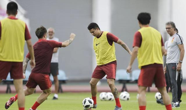 中国足球为啥那么烂,中国足球为什么烂