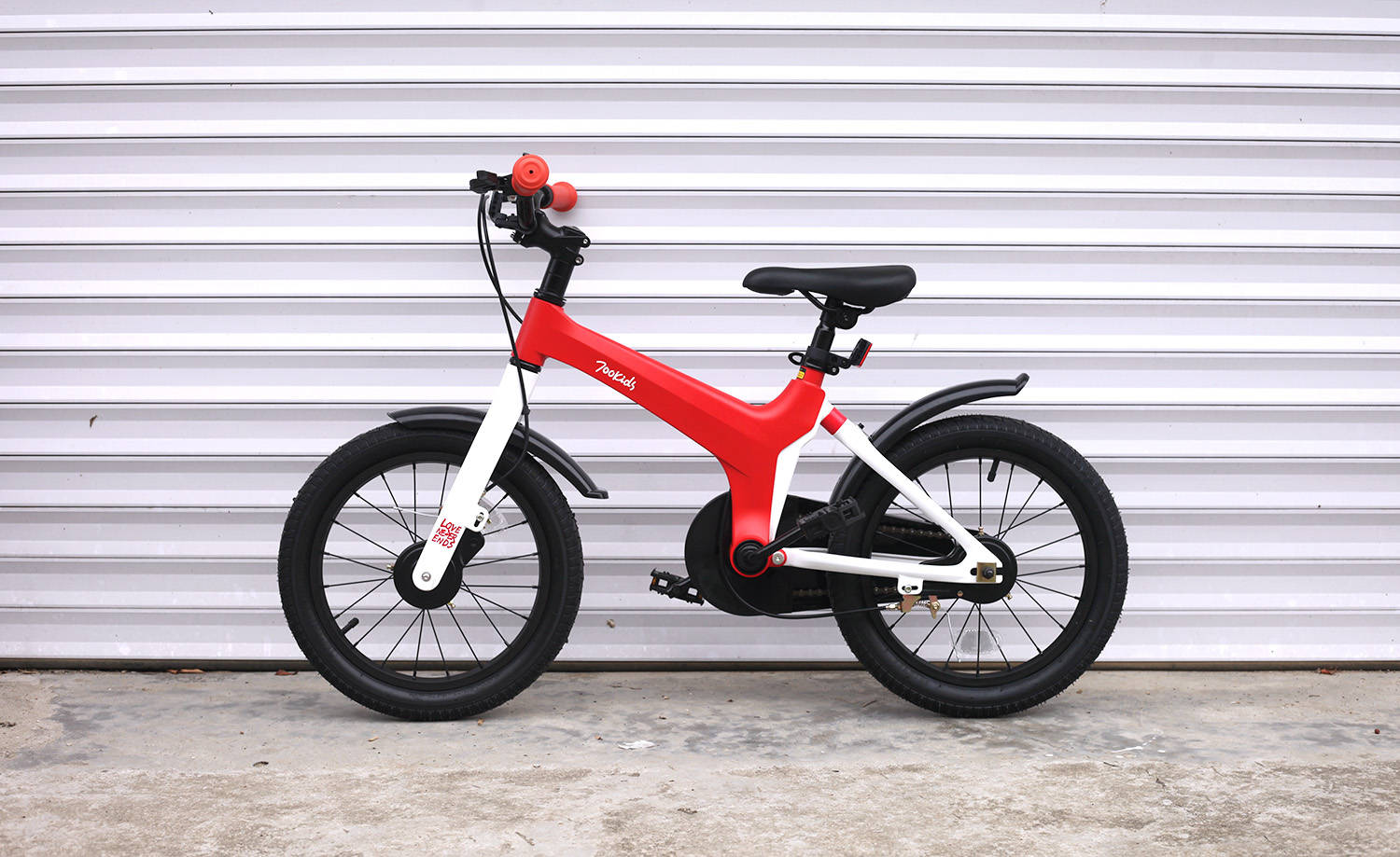 柒小佰自行车测评,六岁初学者自行车