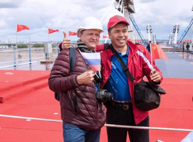 俄罗斯人眼中的黑河两岸：澡堂-黑河和布市之间的桥梁