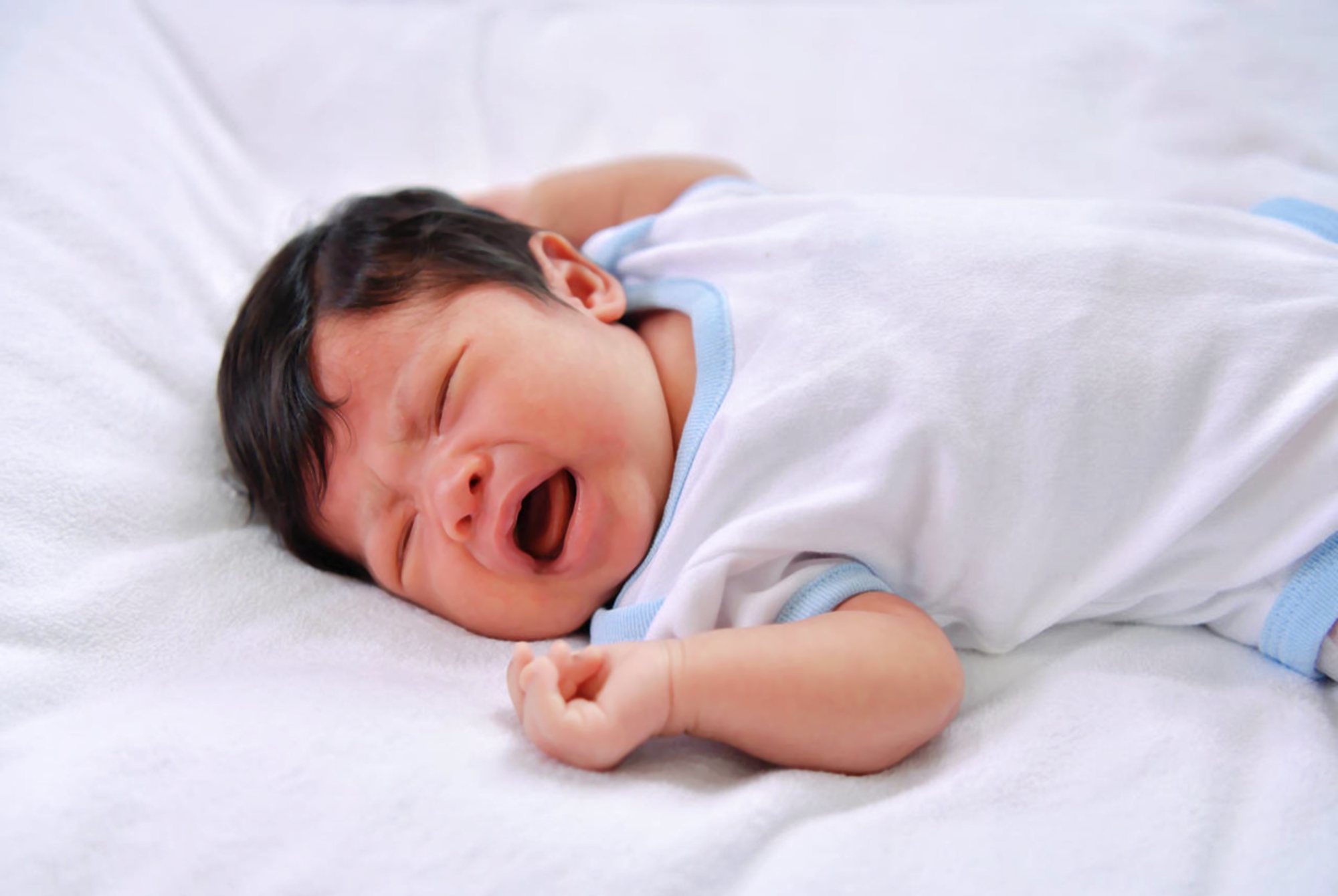 宝宝成为小秃瓢这4个原因要了解,宝宝头发有斑秃是什么原因