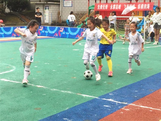 足球特色幼儿园有哪些活动,世界足球日活动幼儿园