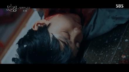 他来了，他来了，他骑着白马奔来了～