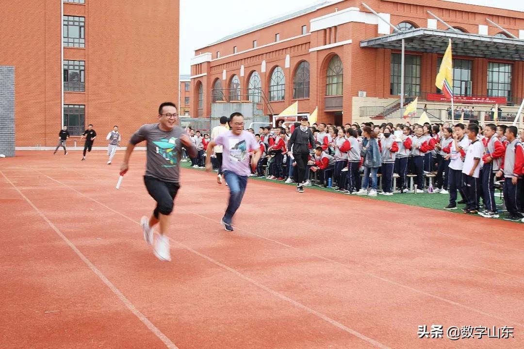 悦享运动燃梦青春,乐享运动筑梦未来运动会