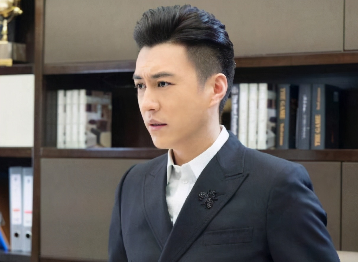 朋友与我同是低收入，但他买了新房，开着新车，我错过了什么？