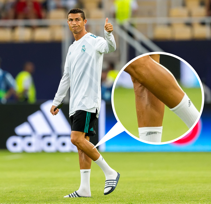 足球草坪为什么是方格子,足球草坪是怎么出来的