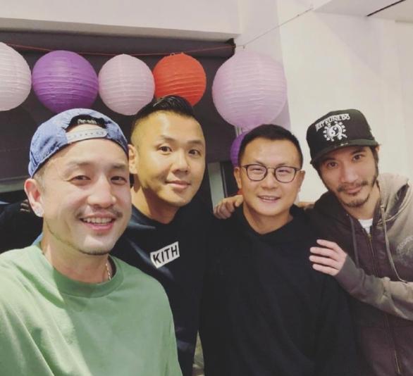 王力宏放飞自我,王力宏留络腮胡满脸胡子太邋遢