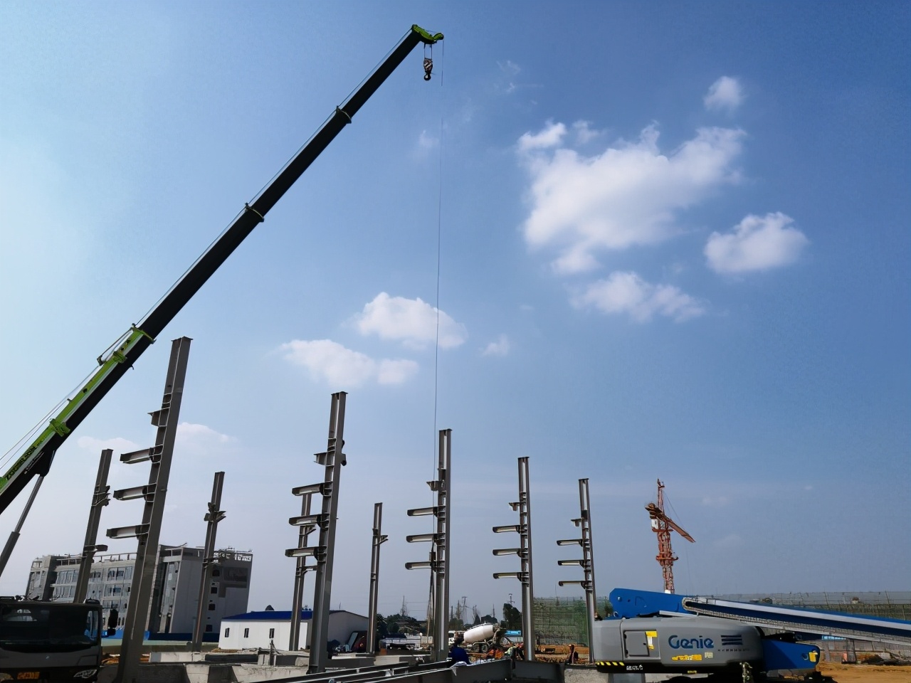 眉山高新区：追“高”逐“新”势如虹决胜千亿奔新高