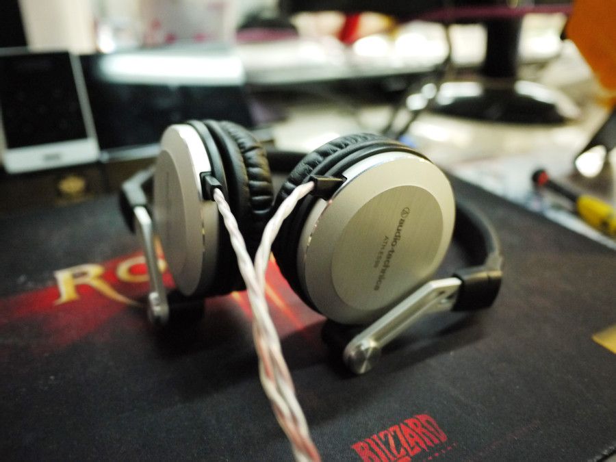 耳机的线怎么重新接,断线怎么接线不伤线