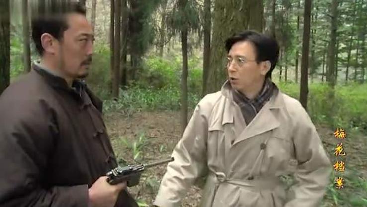 对程蝶衣恩将仇报的小四，27年后已两鬓斑白，但气质仍然如兰