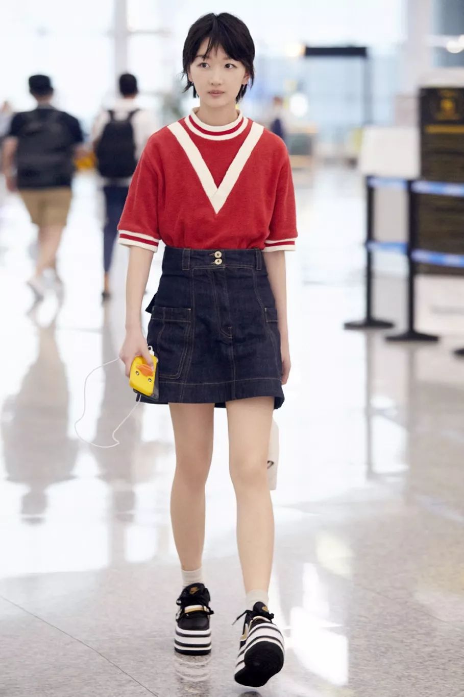 周冬雨变美女,周冬雨变好看了