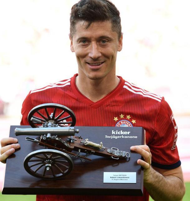 天足20年最佳阵容候选,黄金十年天下足球最佳阵容