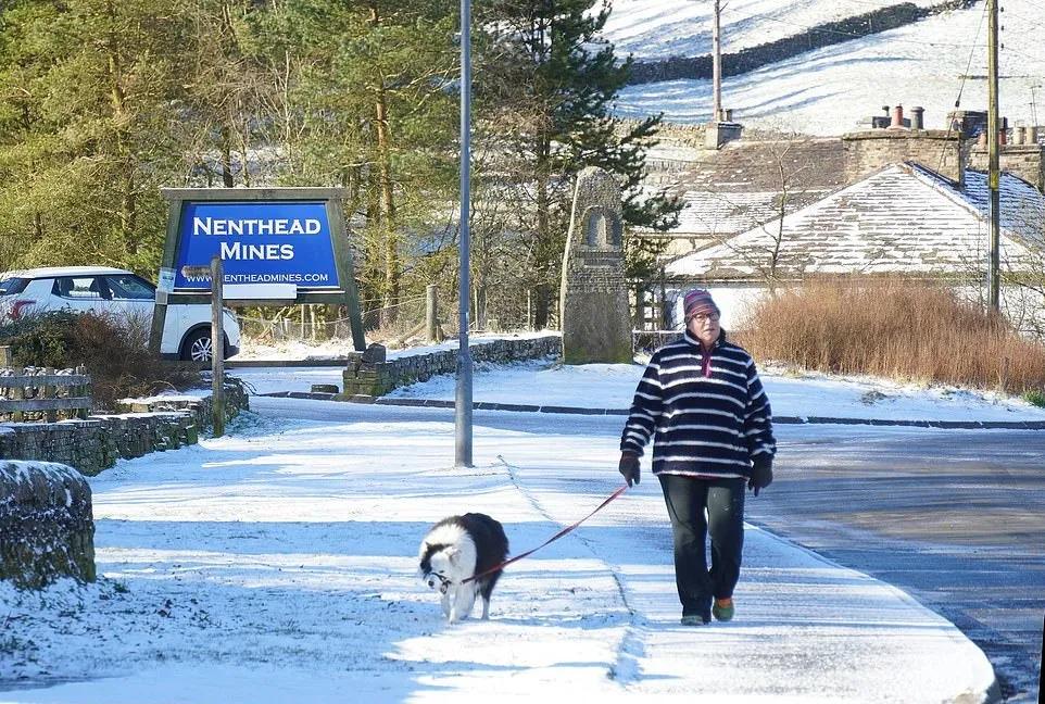 昨天比基尼！今天下雪！英国的天气能有多奇葩？