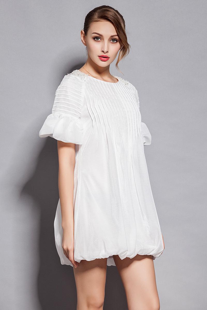 四种身材穿搭显瘦秘籍,四种身材穿搭技巧