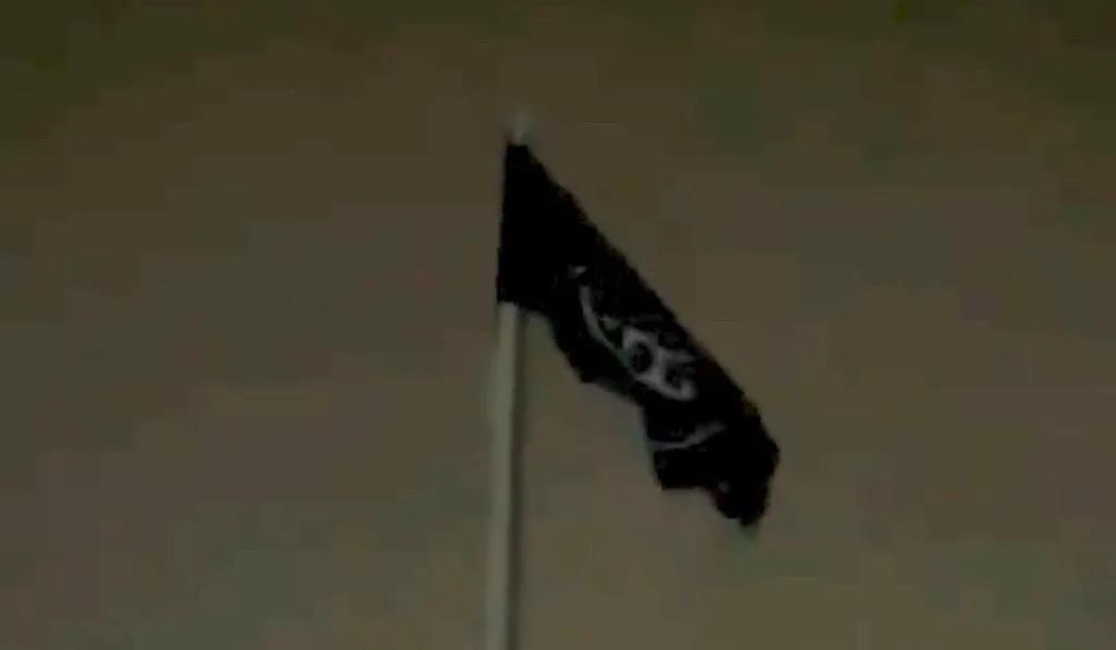 edg官方呼吁理性庆祝夺冠,关于edg夺冠后的承诺名场面