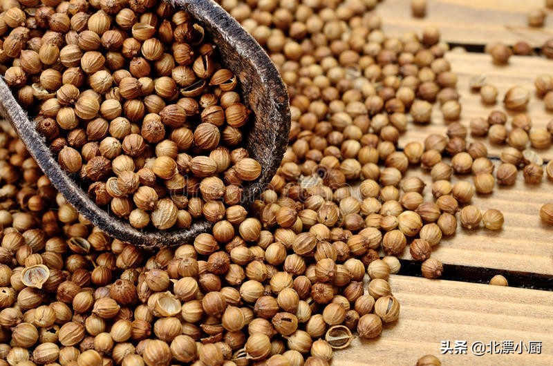 各种香料使用方法和基础知识,香料的搭配技巧和直接可用的香料