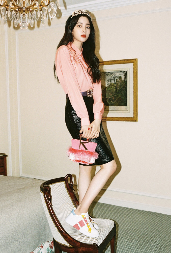 欧阳娜娜真有钱吗,欧阳娜娜很有钱吗