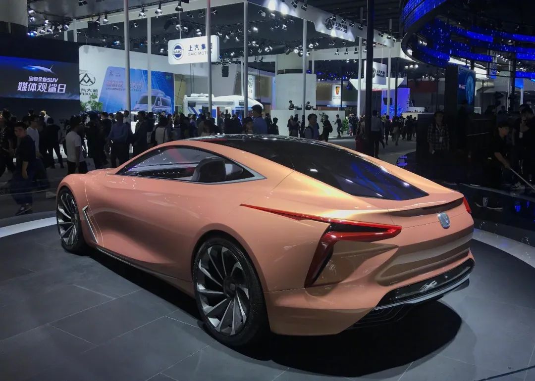 最新车评英菲尼迪q50,英菲尼迪q50后驱车