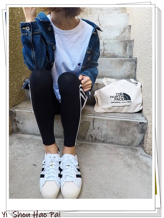 Adidas的单品怎么搭？日本时尚女人的运动风穿搭示范，时髦吸睛