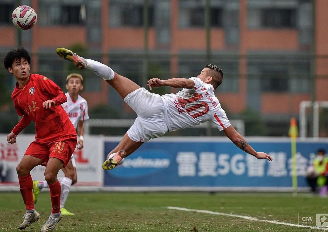 久尔吉奇小传丨塞国脚欧联杯梅开二度，哈马比坏男孩罢训投蓉