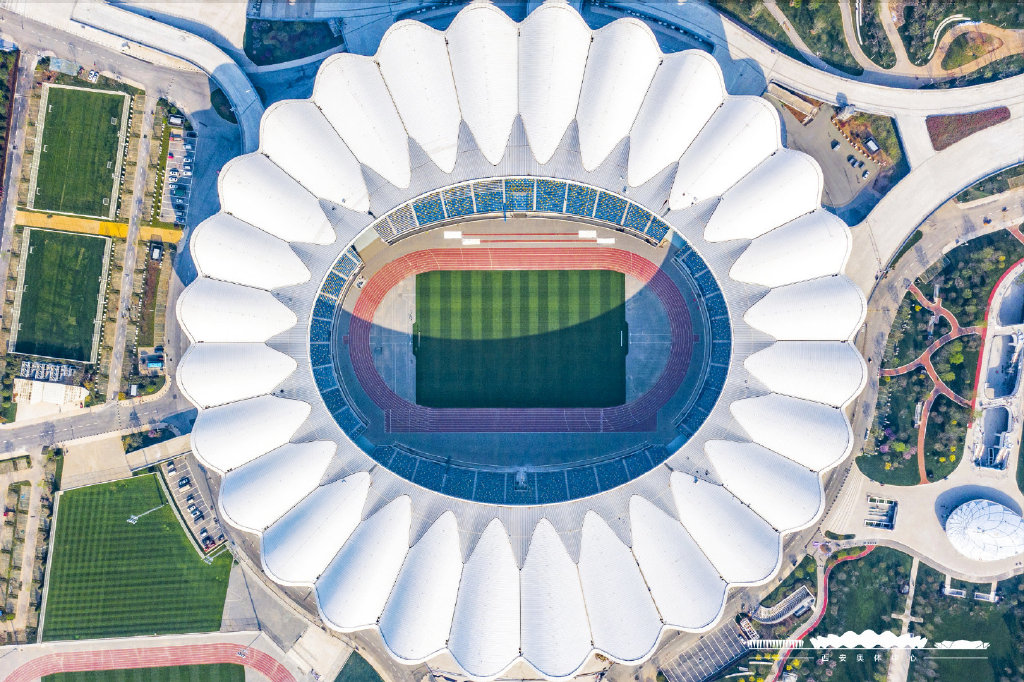 西安奥体中心图片视频,西安奥体中心体育场内部图