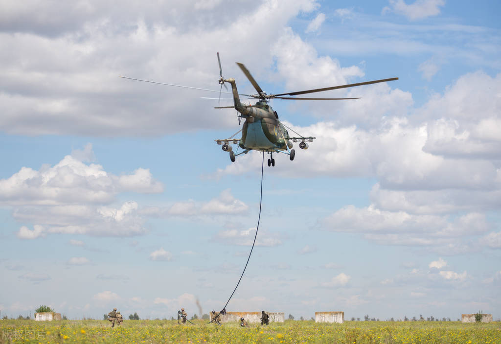 县城参谋军队文职怎么样,军队