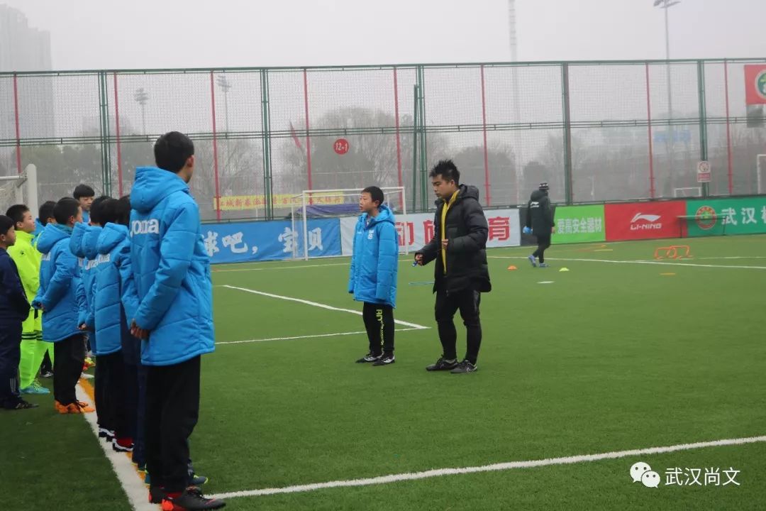 湖北青少年教育训练营,湖北少年足球训练营