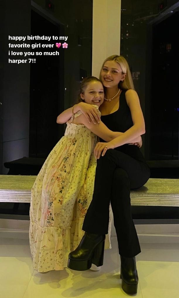 贝克汉姆女儿健身,贝克汉姆女儿游泳