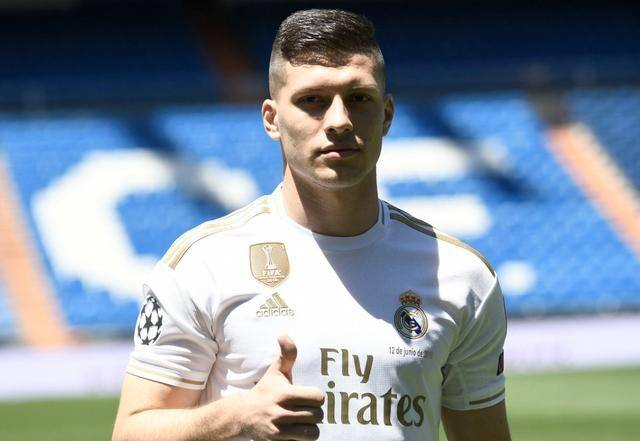 lns发图莫名其妙，约维奇或许需要意识到自己需要改变