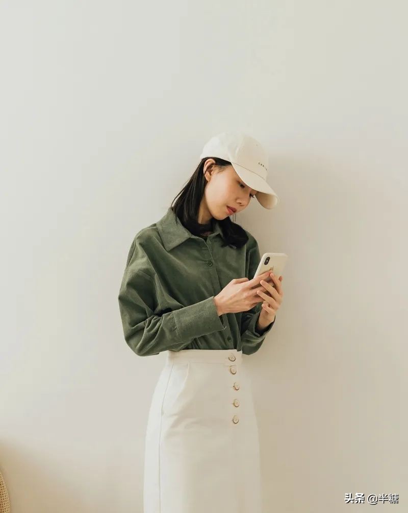 韩剧女主的穿搭连衣裙,韩剧女主穿条纹衬衫