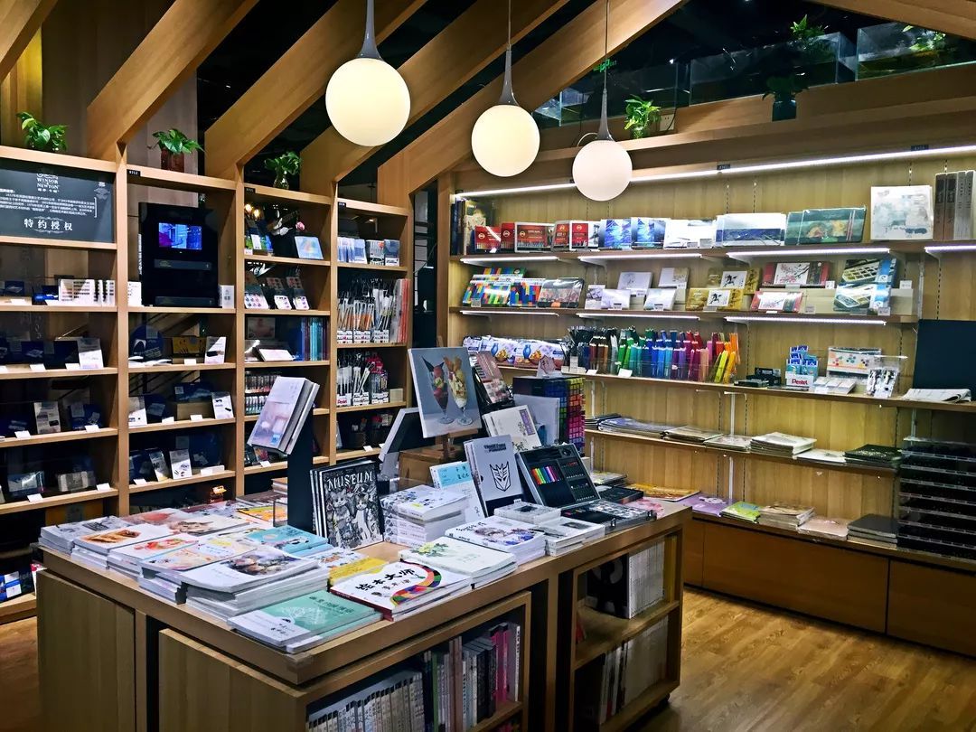 开学季即将来临，还不来南京路上商圈这些宝藏书店逛一逛？