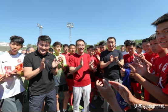 许家印马德里恒大足校,恒大足校拉玛西亚