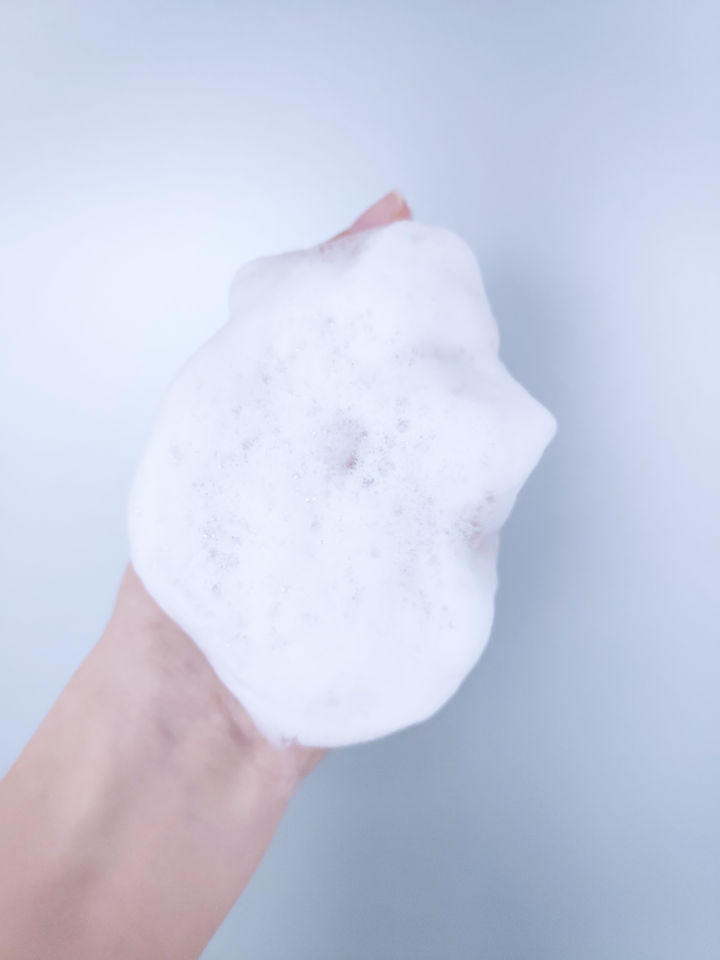 为什么很多女生化完妆会油腻？做好这两点，拥有清爽好肤感