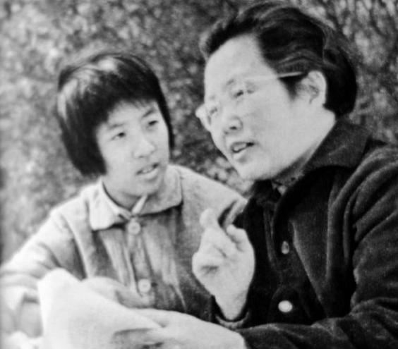 反潮流小英雄黄帅简历,当年的反潮流英雄黄帅近况