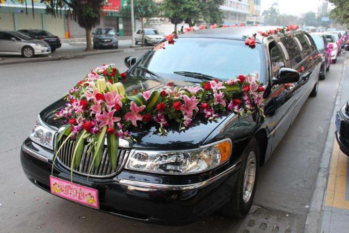 当婚车遇到出殡车怎么办,婚车遇到婚车应该谁让路