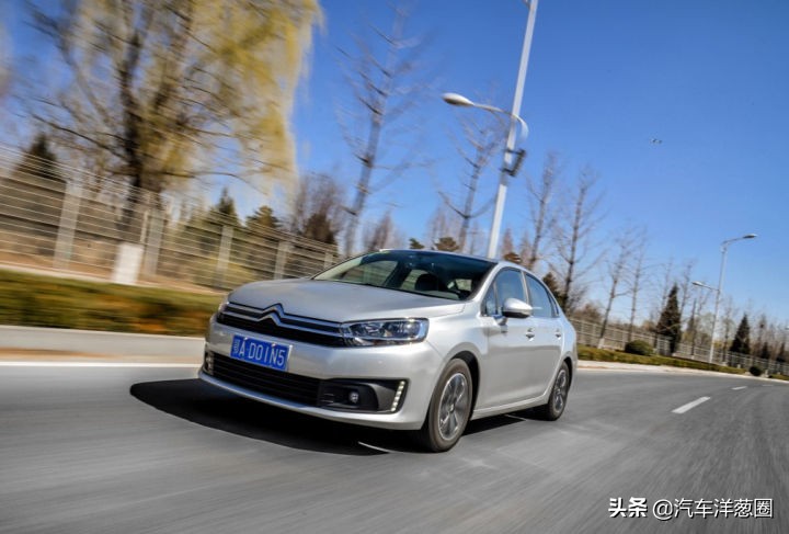 目前最值得买的2手车10多万,8千块钱的车二手
