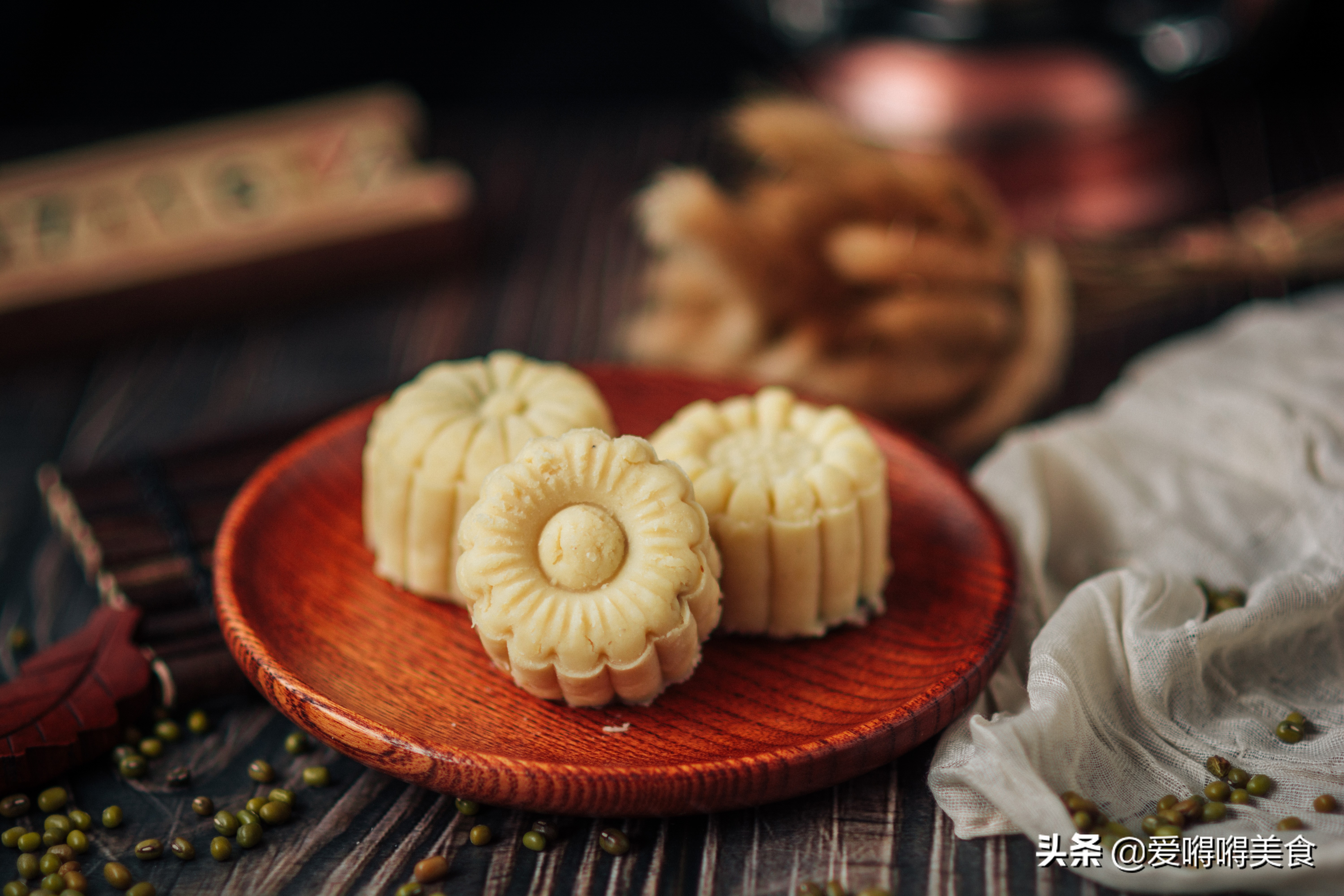 最简单的绿豆糕的做法,好吃又简单的绿豆糕制作方法