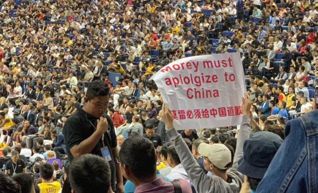 篮球比赛优势比足球明显,在中国篮球和乒乓球哪个影响大