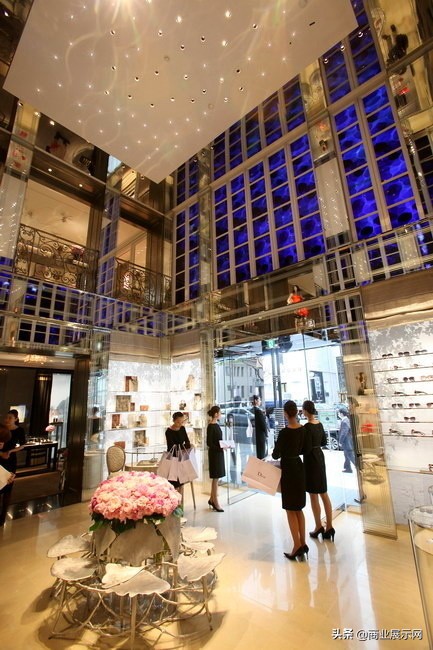 dior东京,日本迪奥旗舰店