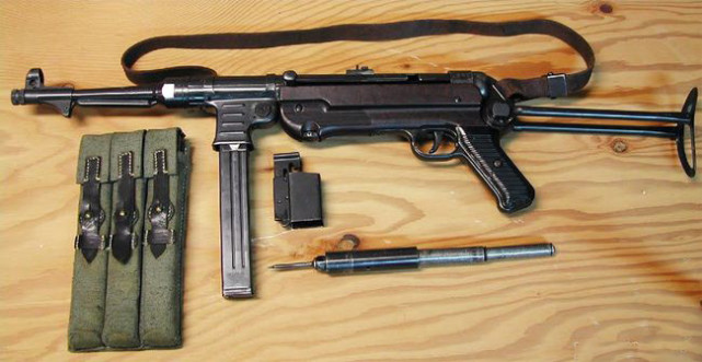 德军二战突击步枪排名,德军mg42机枪射杀美军吉尼斯纪录