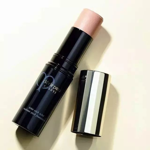 cpb肌肤之钥遮瑕棒,正确cpb隔离dw粉底液上妆方法