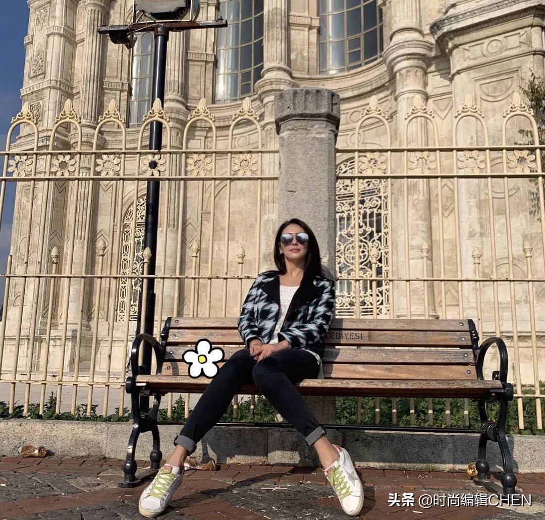 张雨绮“鼻子风波”后首现身！穿6900外套配100万包，名媛范十足