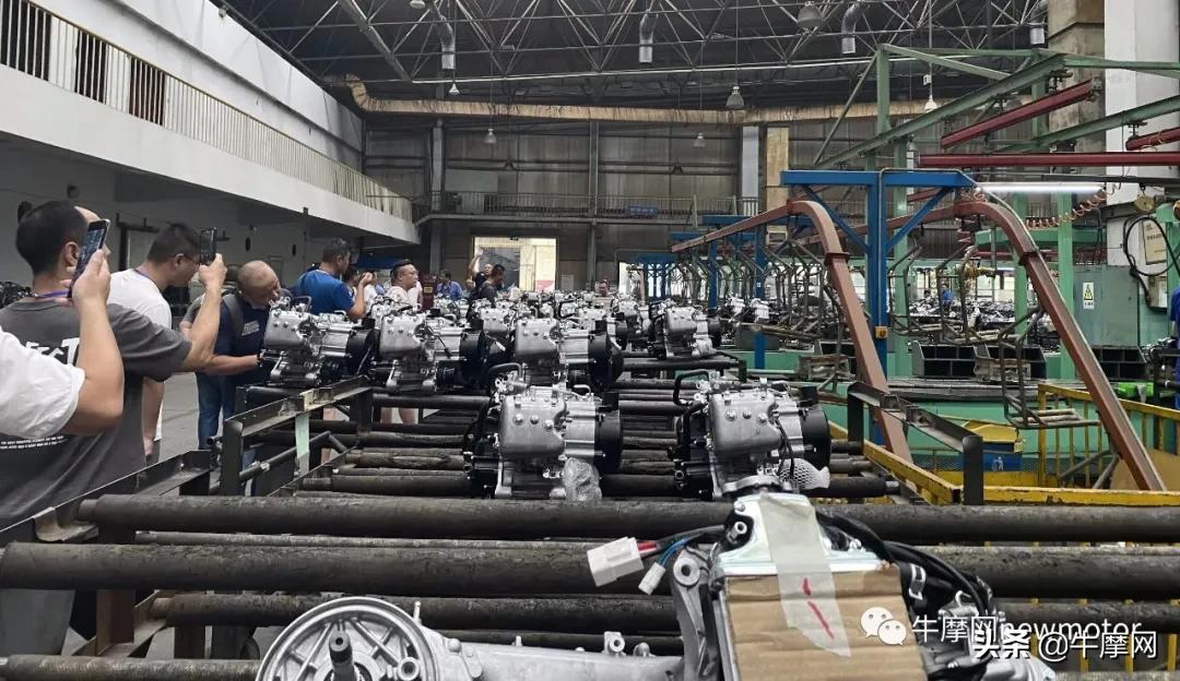 国内首款混合动力踏板｜14990/18990元，大阳发布2.0版本V锐150