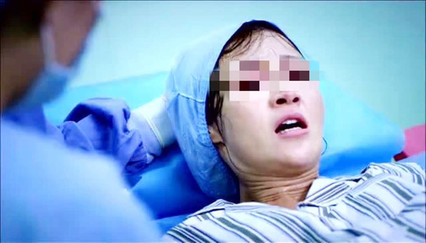 顺产后身上出现红点,顺产后产妇身上有红点怎么回事