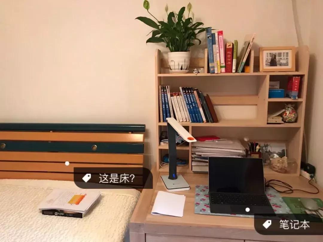 打探了100个成都90后的办公桌，发现了这些秘密？！