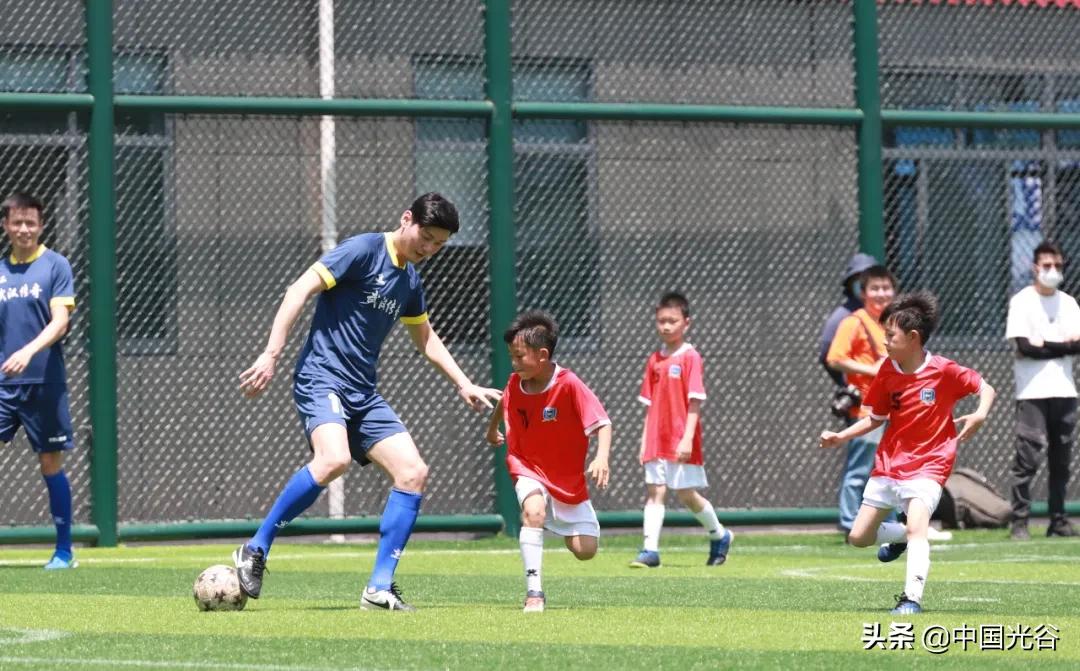 光谷一小足球比赛,光谷足球场