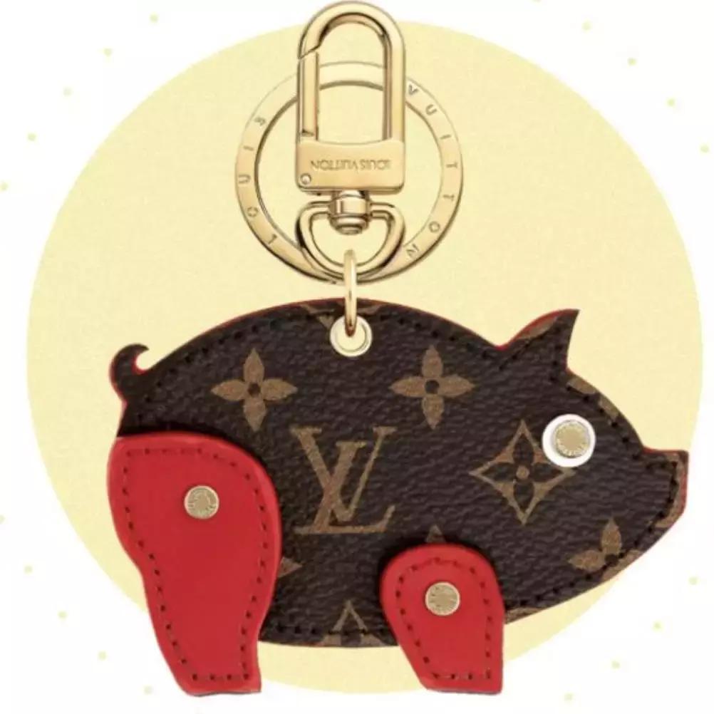 我们花了400块，把土鳖小伙子送上了伦敦时装周？？？