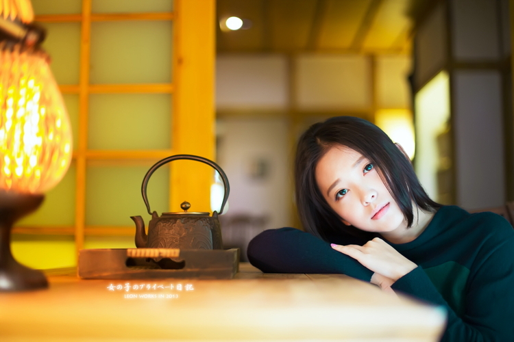 男员工喜欢女上司,喜欢上单位女领导怎么办